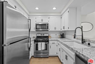 Condominium, 8601 Falmouth ave, Playa Del Rey , CA 90293 - 8