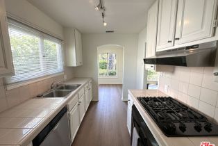 , 9019 Rosewood ave, West Hollywood , CA 90048 - 7