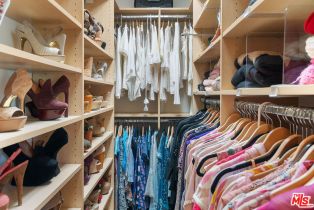 Single Family Residence, 11818 Laurel Hills rd, Studio City, CA 91604 - 33