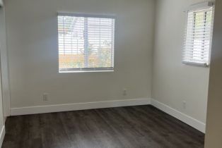 , 19018 Delano st, Tarzana, CA 91335 - 9