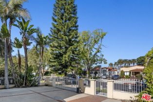 , 2149 Glendon ave, Westwood, CA 90025 - 25