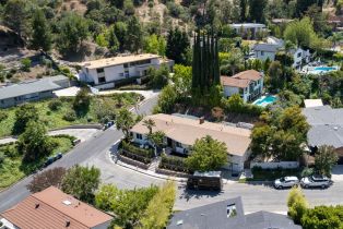 , 3607 Bellfield way, Studio City, CA 91604 - 36