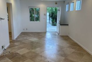 , 2454 Penmar, Venice, CA 90291 - 4
