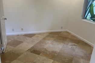 , 2454 Penmar, Venice, CA 90291 - 8