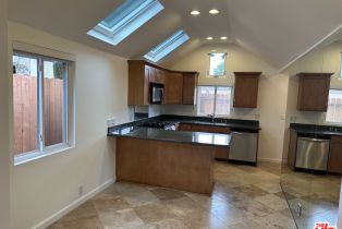 , 2454 Penmar, Venice, CA 90291 - 30