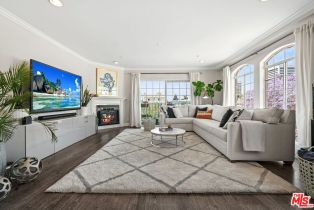 Condominium, 1842 Greenfield ave, Westwood, CA 90025 - 4