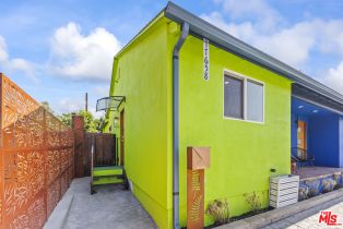 Single Family Residence, 17660 Martha st, Encino, CA 91316 - 57