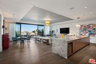 Condominium, 8420 Sunset blvd, West Hollywood , CA 90069 - 5