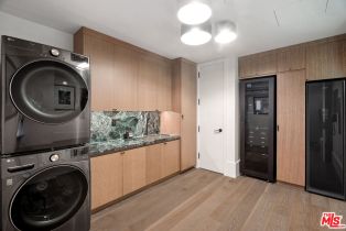 Condominium, 8420 Sunset blvd, West Hollywood , CA 90069 - 39