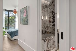 Condominium, 8420 Sunset blvd, West Hollywood , CA 90069 - 28