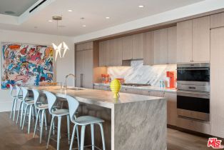 Condominium, 8420 Sunset blvd, West Hollywood , CA 90069 - 12