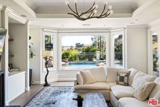 , 5325 Collingwood cir, Calabasas, CA 91302 - 6