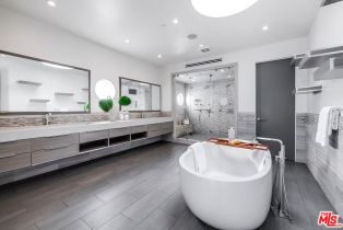 Single Family Residence, 770 Paseo Miramar, Pacific Palisades, CA 90272 - 20