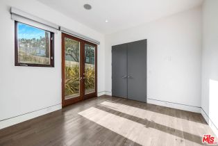 Single Family Residence, 770 Paseo Miramar, Pacific Palisades, CA 90272 - 24