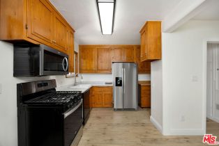 , 2011 Evergreen st, Burbank, CA 91505 - 8