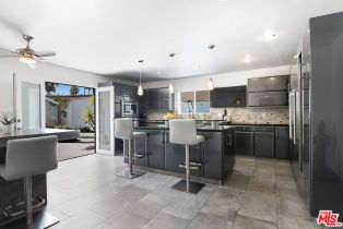 Single Family Residence, 922 Garfield ave, Venice, CA 90291 - 6