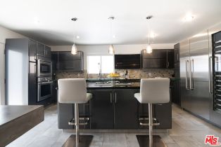 Single Family Residence, 922 Garfield ave, Venice, CA 90291 - 5