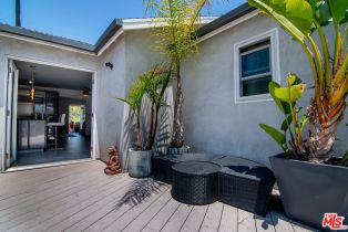 Single Family Residence, 922 Garfield ave, Venice, CA 90291 - 9