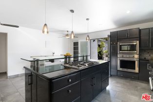 Single Family Residence, 922 Garfield ave, Venice, CA 90291 - 7