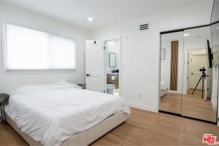 Single Family Residence, 6610 Farralone ave, Woodland Hills, CA 91303 - 11