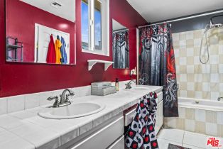 Single Family Residence, 21683 Wo He Lo trl, Chatsworth, CA 91311 - 35