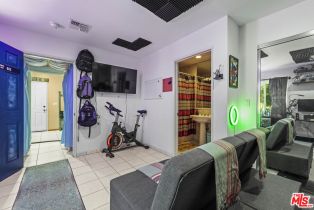 Single Family Residence, 21683 Wo He Lo trl, Chatsworth, CA 91311 - 4