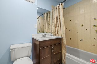 Single Family Residence, 21615 Wo He Lo trl, Chatsworth, CA 91311 - 6