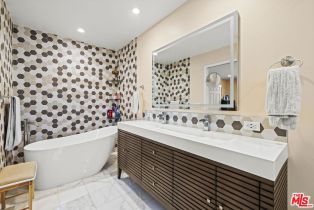 Single Family Residence, 21615 Wo He Lo trl, Chatsworth, CA 91311 - 31