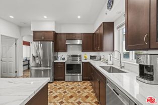 Single Family Residence, 21615 Wo He Lo trl, Chatsworth, CA 91311 - 13