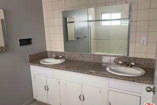 , 15013 Hartsook st, Sherman Oaks, CA 91403 - 10