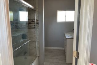 , 15013 Hartsook st, Sherman Oaks, CA 91403 - 12