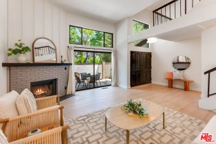 Condominium, 21515 Erwin St, Woodland Hills, CA  Woodland Hills, CA 91367