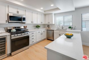 Condominium, 21515 Erwin st, Woodland Hills, CA 91367 - 9