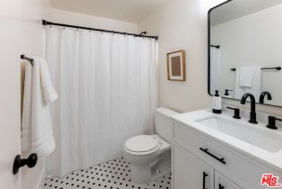 Condominium, 21515 Erwin st, Woodland Hills, CA 91367 - 23