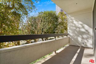 Condominium, 2102 Century Park ln, Westwood, CA 90067 - 16
