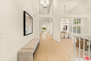 Single Family Residence, 22248 Cairnloch st, Calabasas, CA 91302 - 2