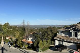 Single Family Residence, 22248 Cairnloch st, Calabasas, CA 91302 - 38