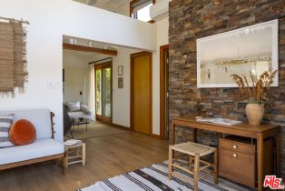 Single Family Residence, 734 Milwood ave, Venice, CA 90291 - 8