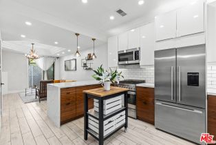 Condominium, 2500 Abbot Kinney blvd, Venice, CA 90291 - 7