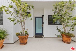Condominium, 2500 Abbot Kinney blvd, Venice, CA 90291 - 4