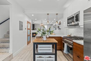 Condominium, 2500 Abbot Kinney blvd, Venice, CA 90291 - 8