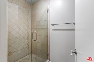 Condominium, 6265 Canoga ave, Woodland Hills, CA 91367 - 21