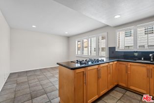 Condominium, 6265 Canoga ave, Woodland Hills, CA 91367 - 14