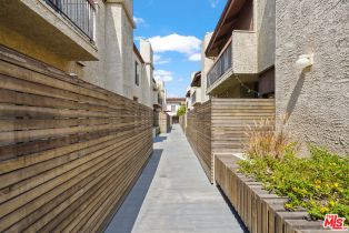 Condominium, 1655 Greenfield ave, Westwood, CA 90025 - 3