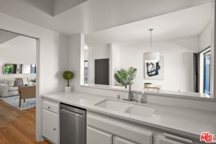 Condominium, 1655 Greenfield ave, Westwood, CA 90025 - 15