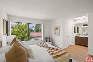 Condominium, 1655 Greenfield ave, Westwood, CA 90025 - 23