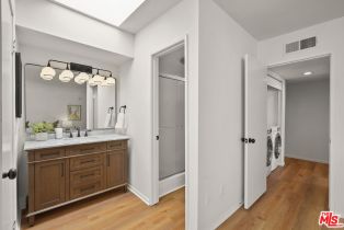 Condominium, 1655 Greenfield ave, Westwood, CA 90025 - 27