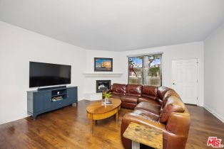 Condominium, 10229 Variel ave, Chatsworth, CA 91311 - 5