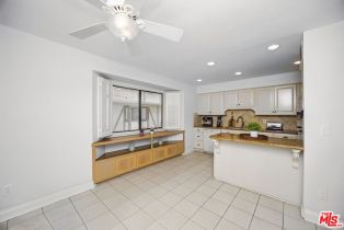 Condominium, 10229 Variel ave, Chatsworth, CA 91311 - 14