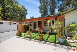 Single Family Residence, 21315 Ibanez ave, Woodland Hills, CA 91364 - 29